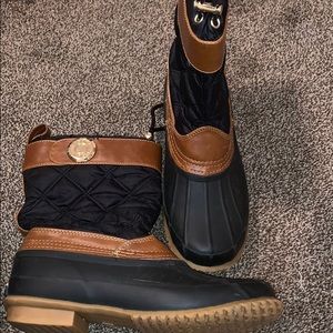 Tommy Hilfiger quilted boots